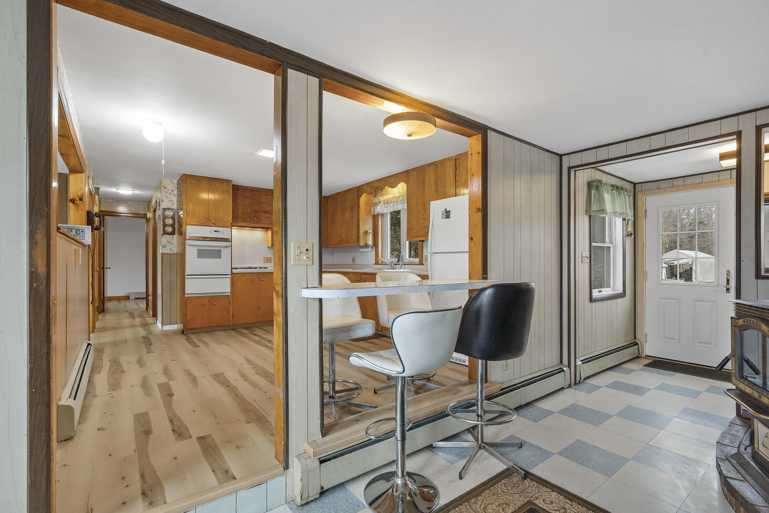 39 Pequawket Trail Standish ME 04084