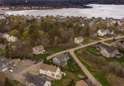 32 Fort Hill Avenue Extension York ME 03909
