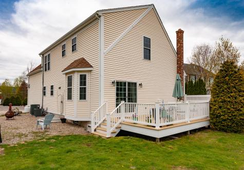 32 Fort Hill Avenue Extension York ME 03909
