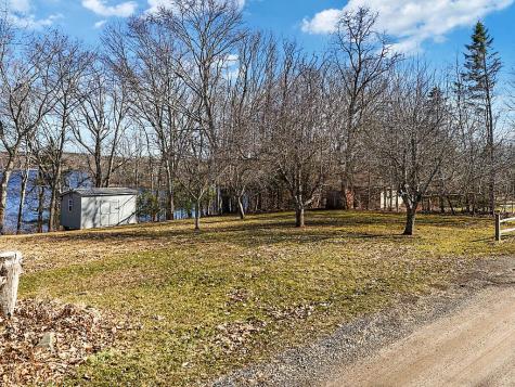 44 7th Fire Road China ME 04358