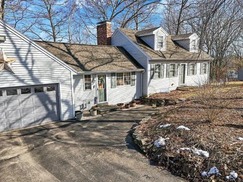 44 7th Fire Road China ME 04358