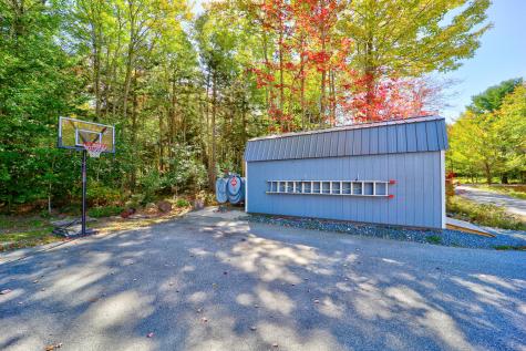 26 Larnus Hill Lane Blue Hill ME 04614