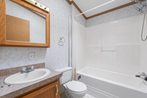 92 Ledge Hill Road Bowdoin ME 04287