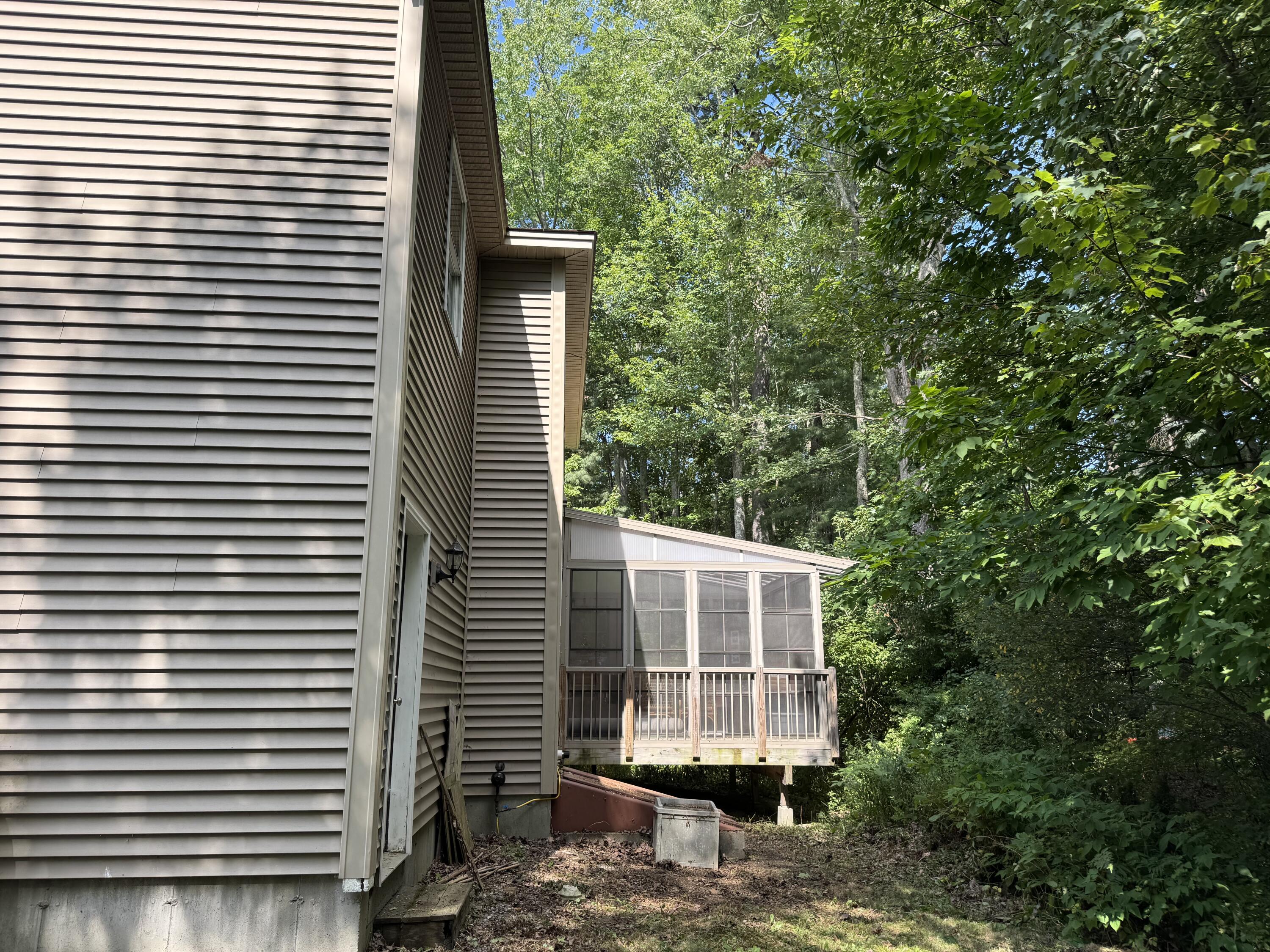 33 Wilkie Street Portland ME 04103