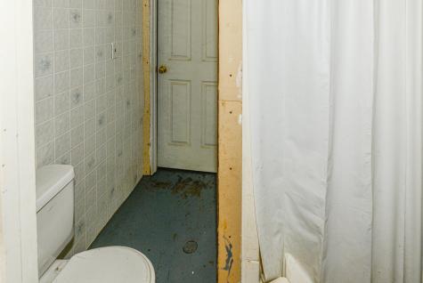 108 King Hill Road Naples ME 04055