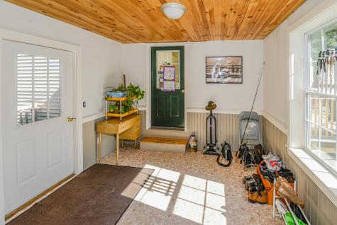 108 King Hill Road Naples ME 04055