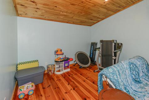 108 King Hill Road Naples ME 04055