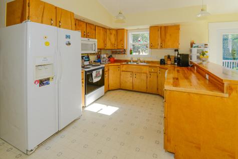 108 King Hill Road Naples ME 04055