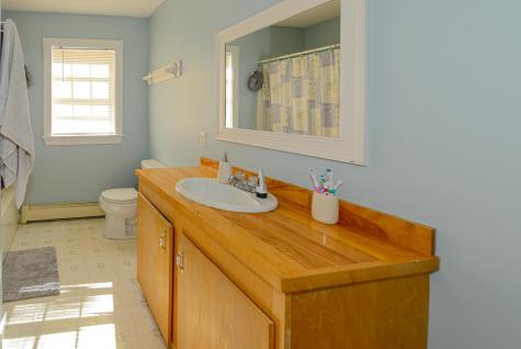 108 King Hill Road Naples ME 04055