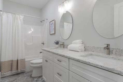 2 Pond View Drive York ME 03909