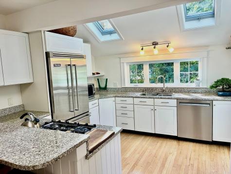 33 Bay View Drive Portland ME 04103