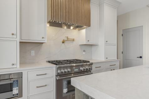 80 Riverview Landing Damariscotta ME 04543