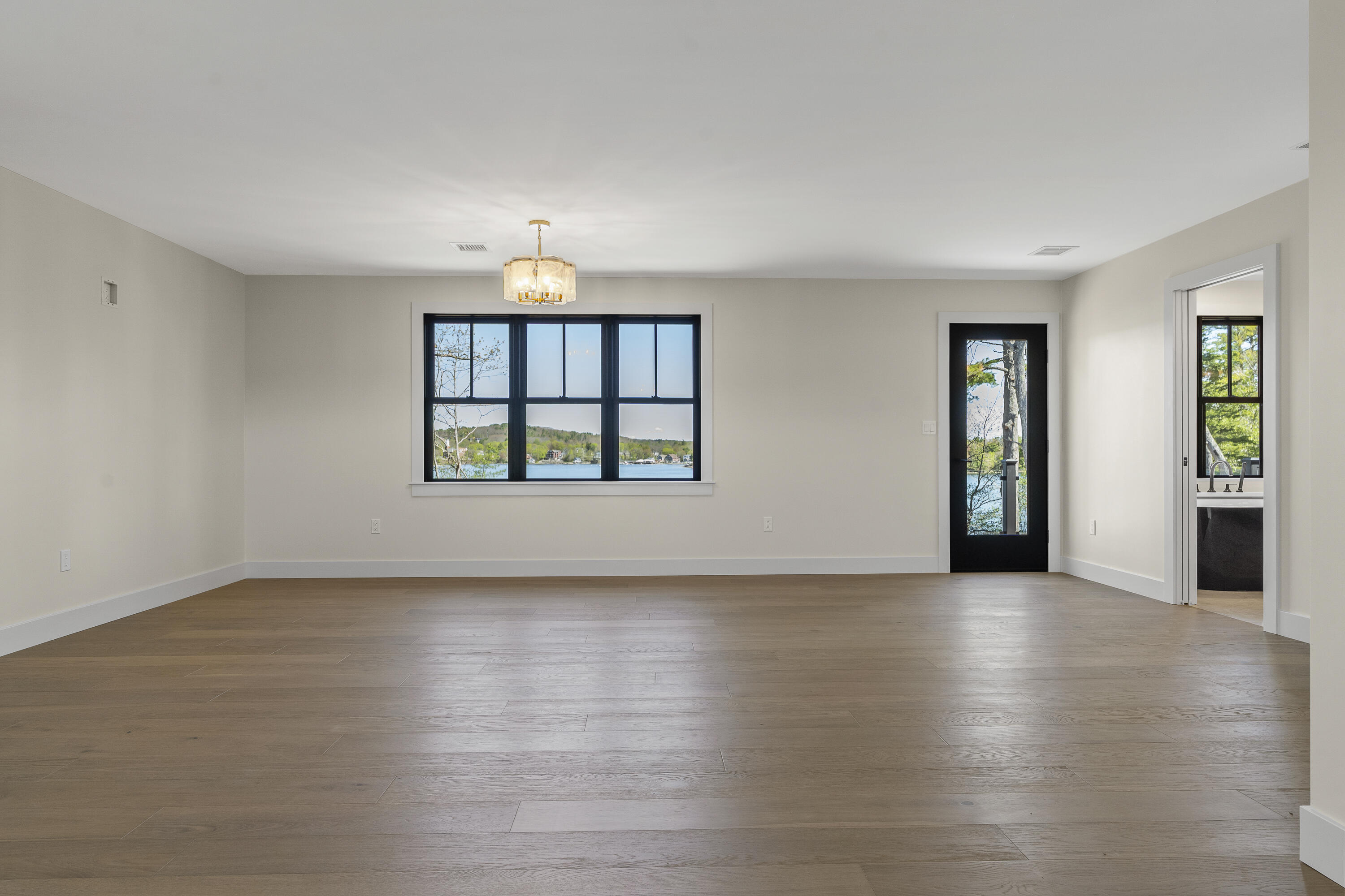 80 Riverview Landing Damariscotta ME 04543