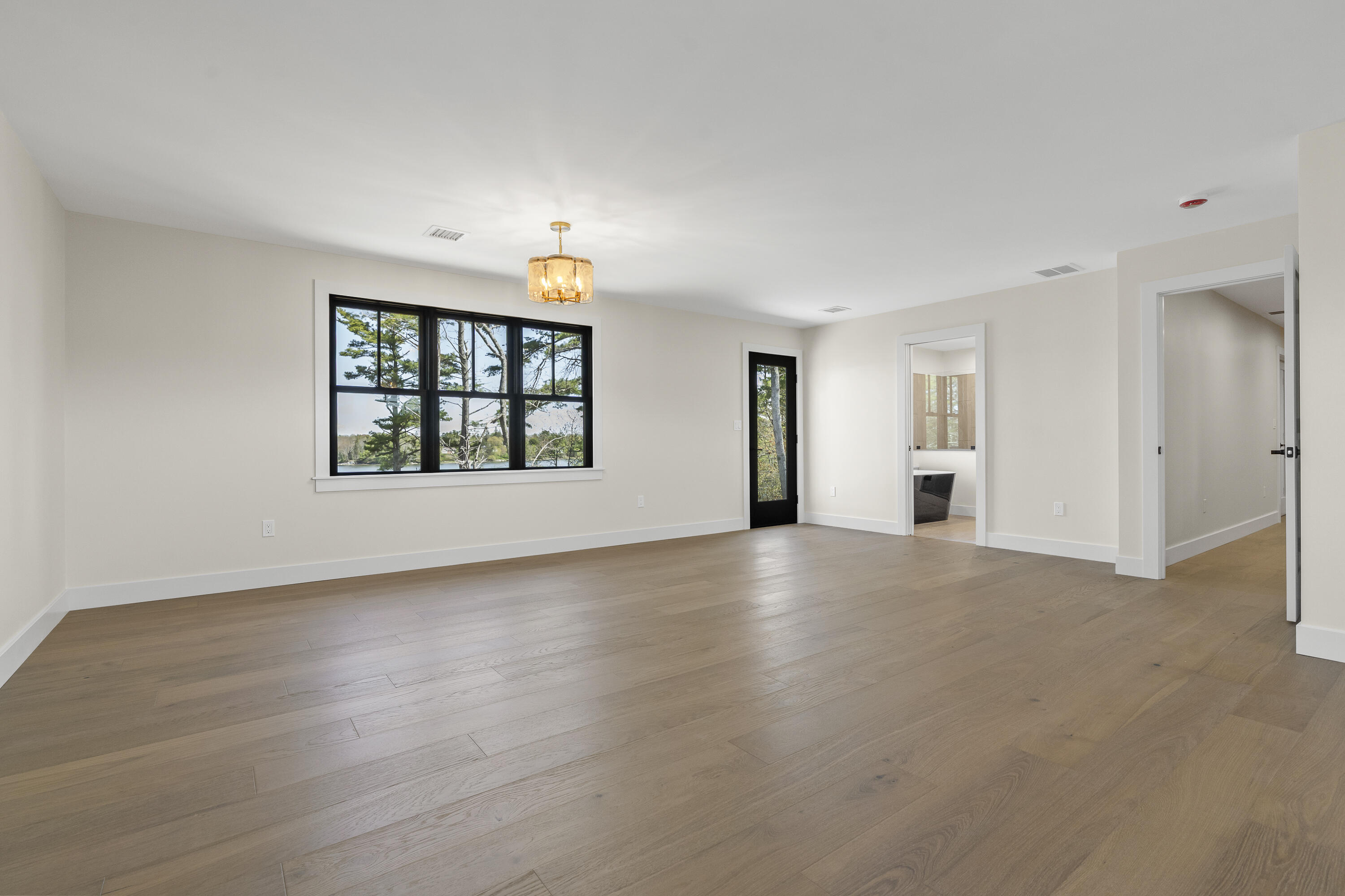 80 Riverview Landing Damariscotta ME 04543