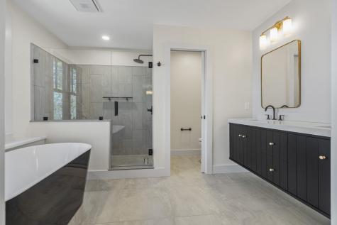80 Riverview Landing Damariscotta ME 04543