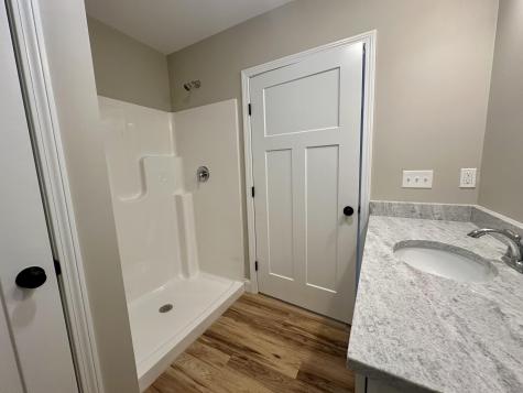 31 Helena Way Bridgton ME 04009