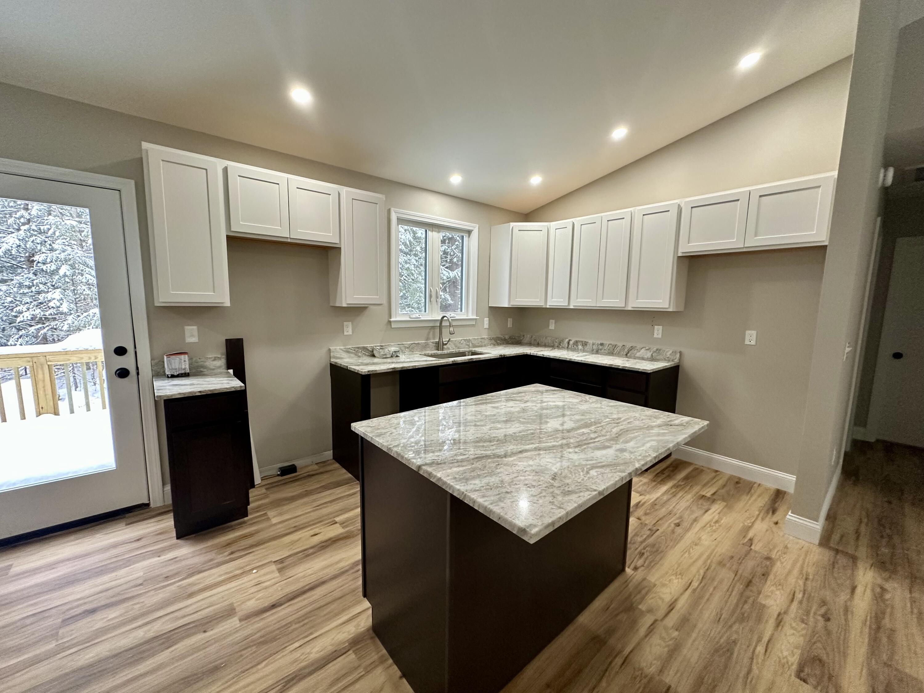 31 Helena Way Bridgton ME 04009