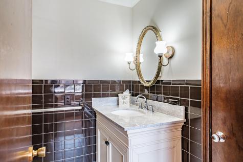 22 Davis Street Portland ME 04102