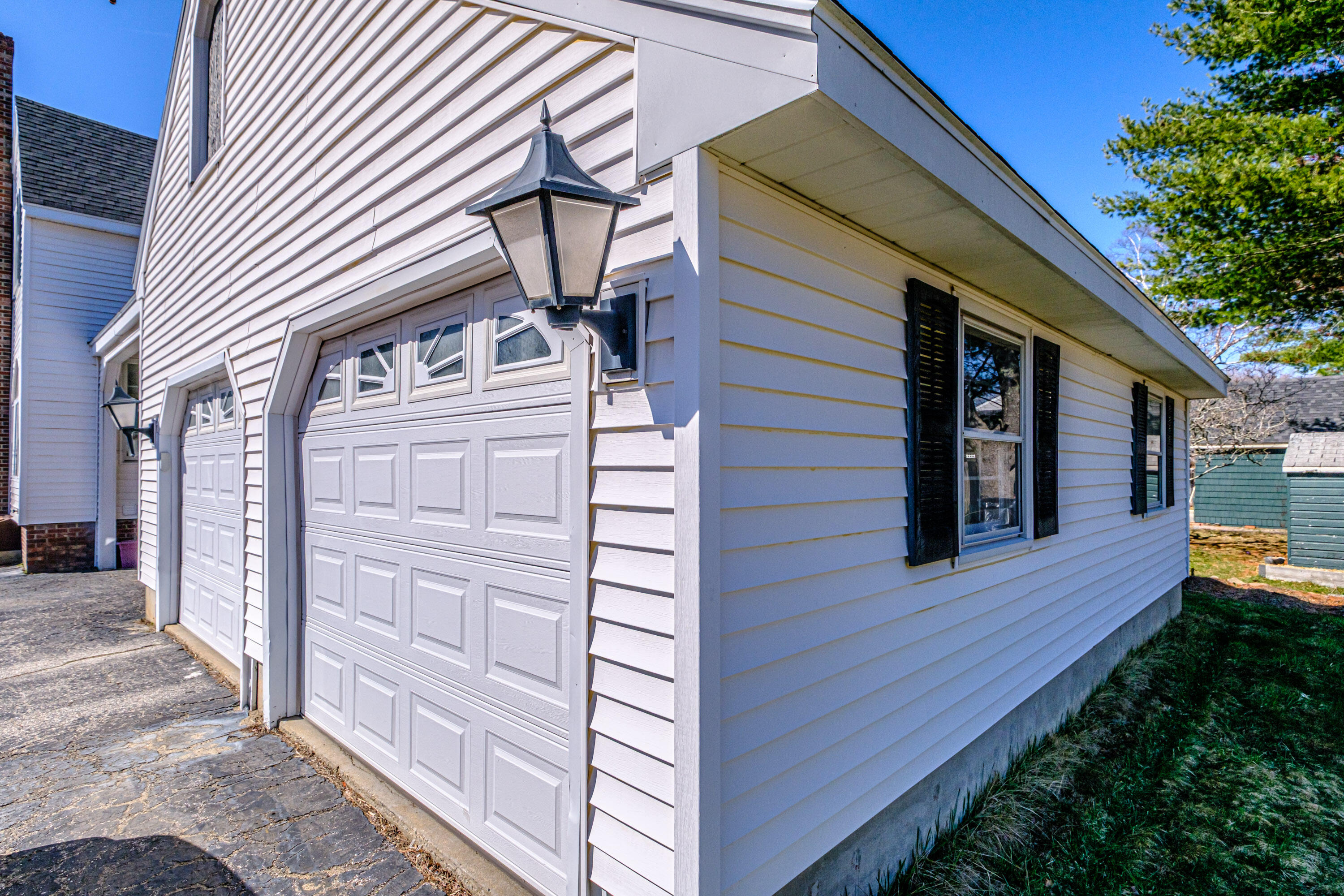 22 Davis Street Portland ME 04102