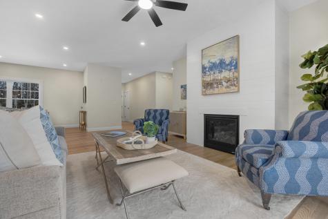 19 Forest Glen Lane Topsham ME 04086