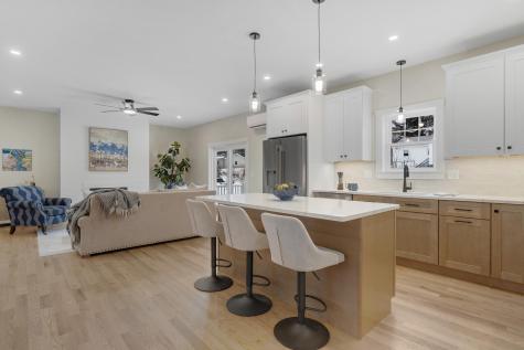 19 Forest Glen Lane Topsham ME 04086