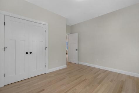 19 Forest Glen Lane Topsham ME 04086