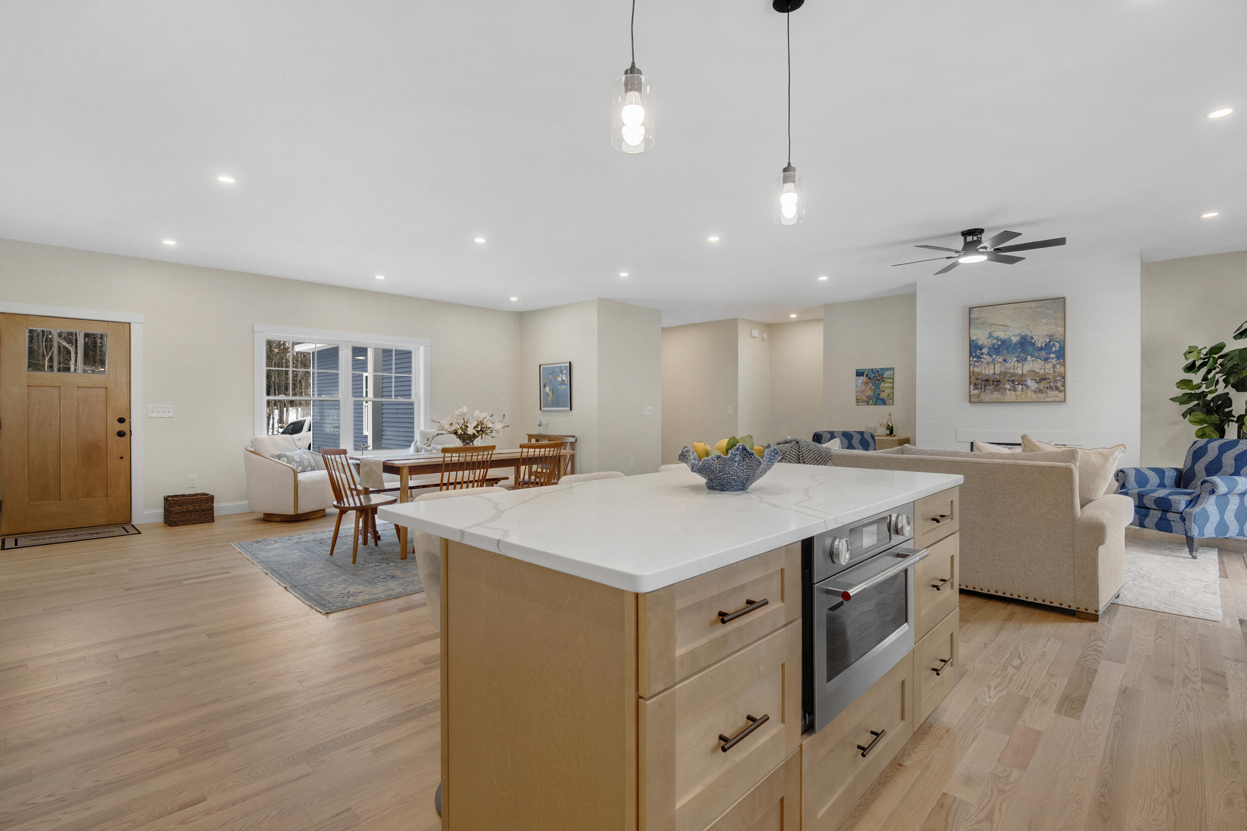 19 Forest Glen Lane Topsham ME 04086