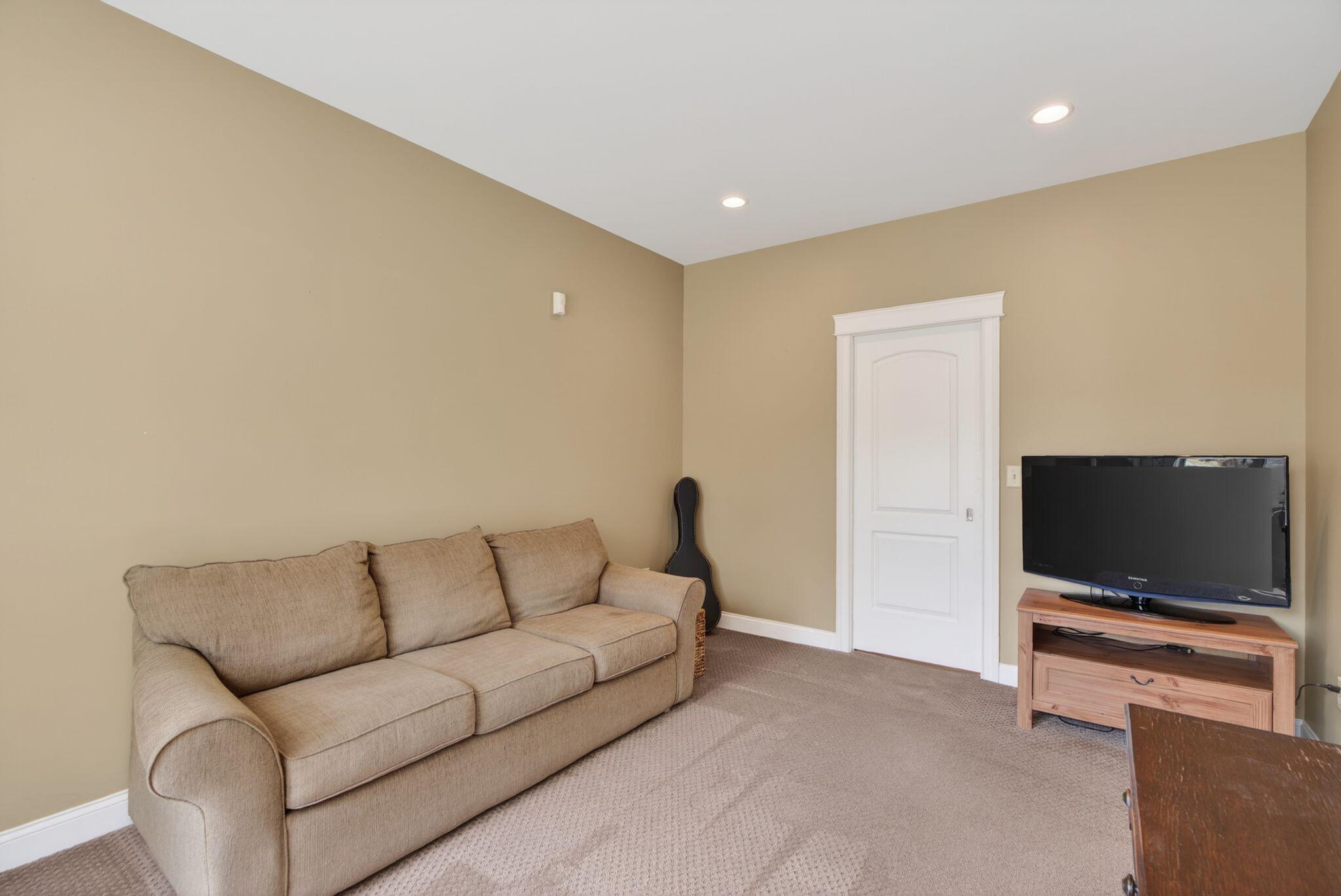 96 Beaulieu Drive Lyman ME 04002