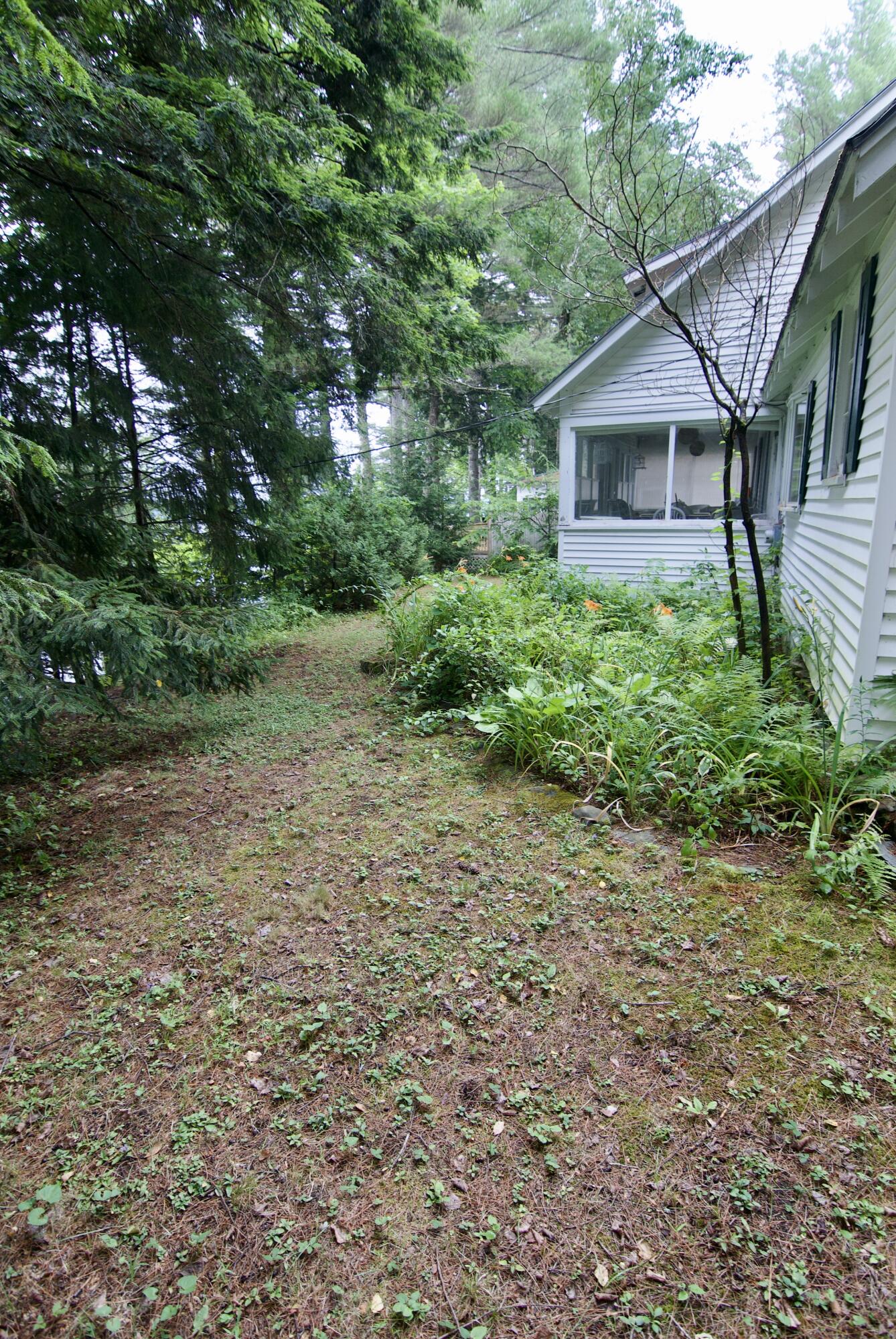 16 Salmon Road Madison ME 04950