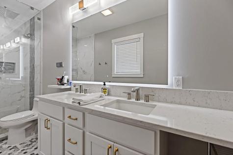 1 Overlook Drive Hallowell ME 04347