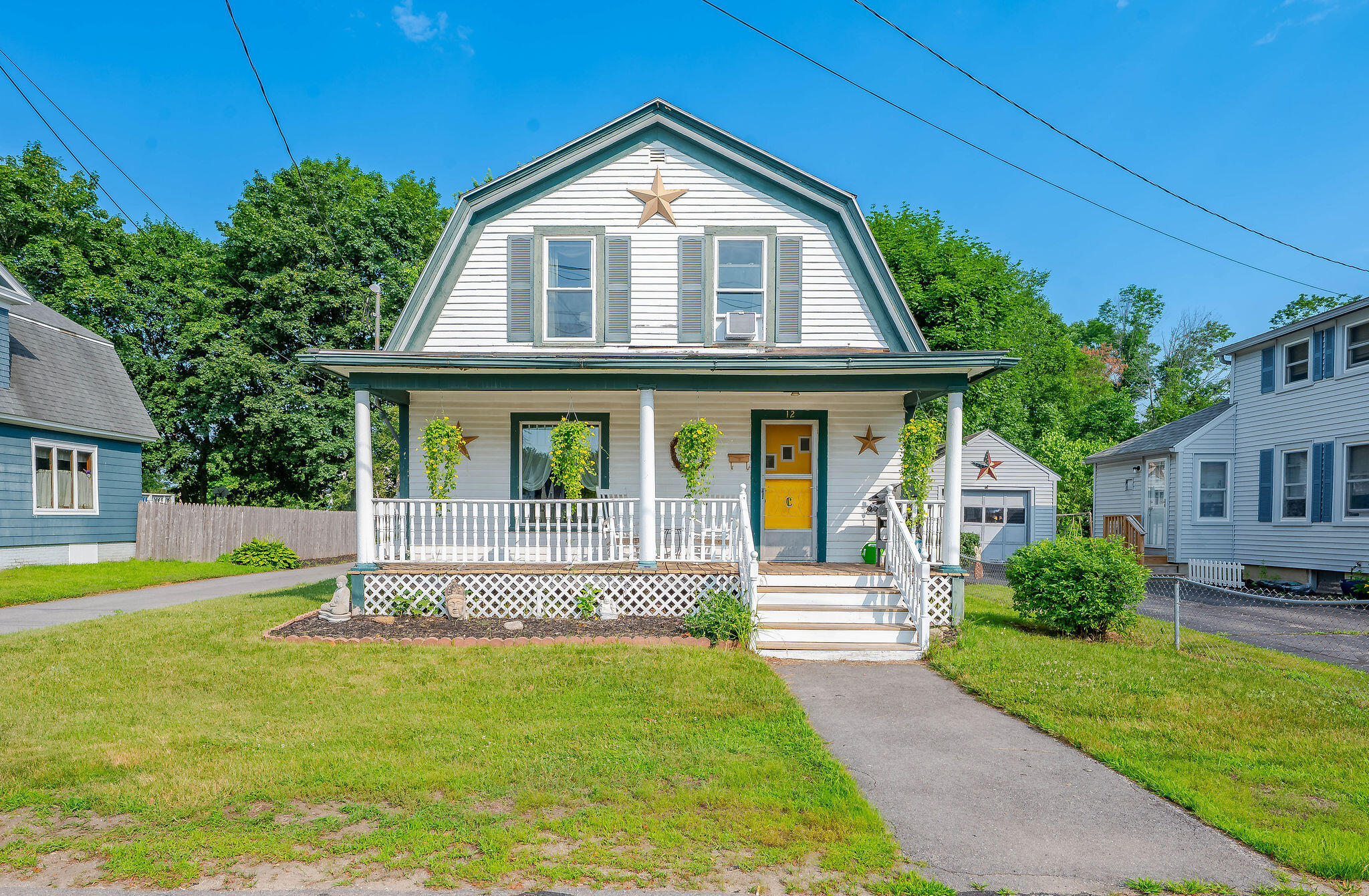 12 Court Street Rochester NH 03867