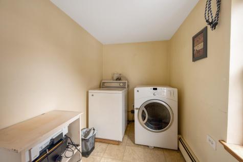 30 Lewis Road Hermon ME 04401