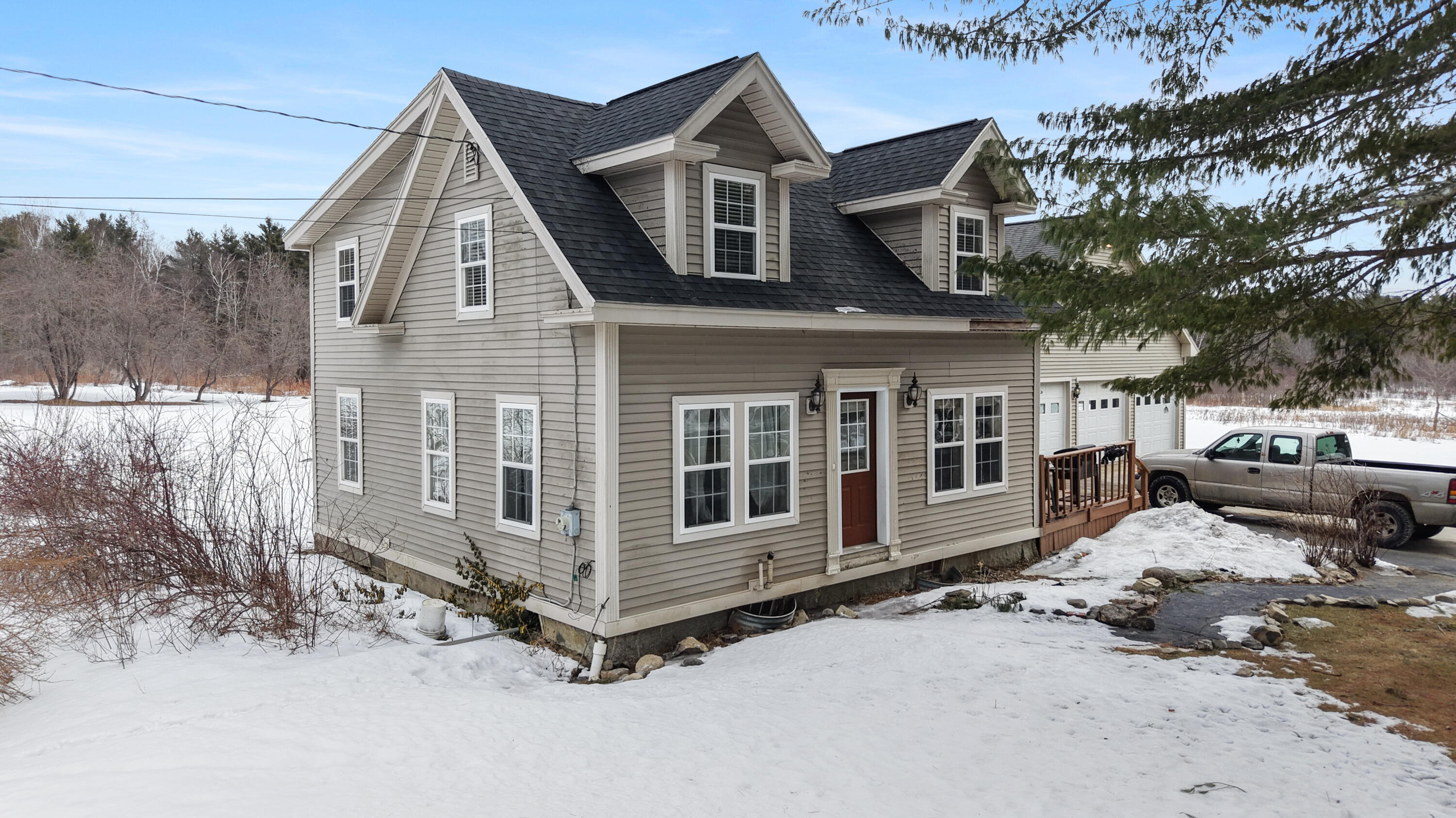 30 Lewis Road Hermon ME 04401