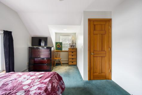 30 Lewis Road Hermon ME 04401
