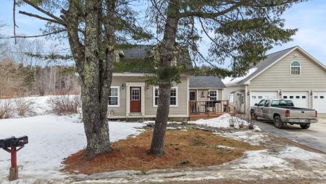 30 Lewis Road Hermon ME 04401