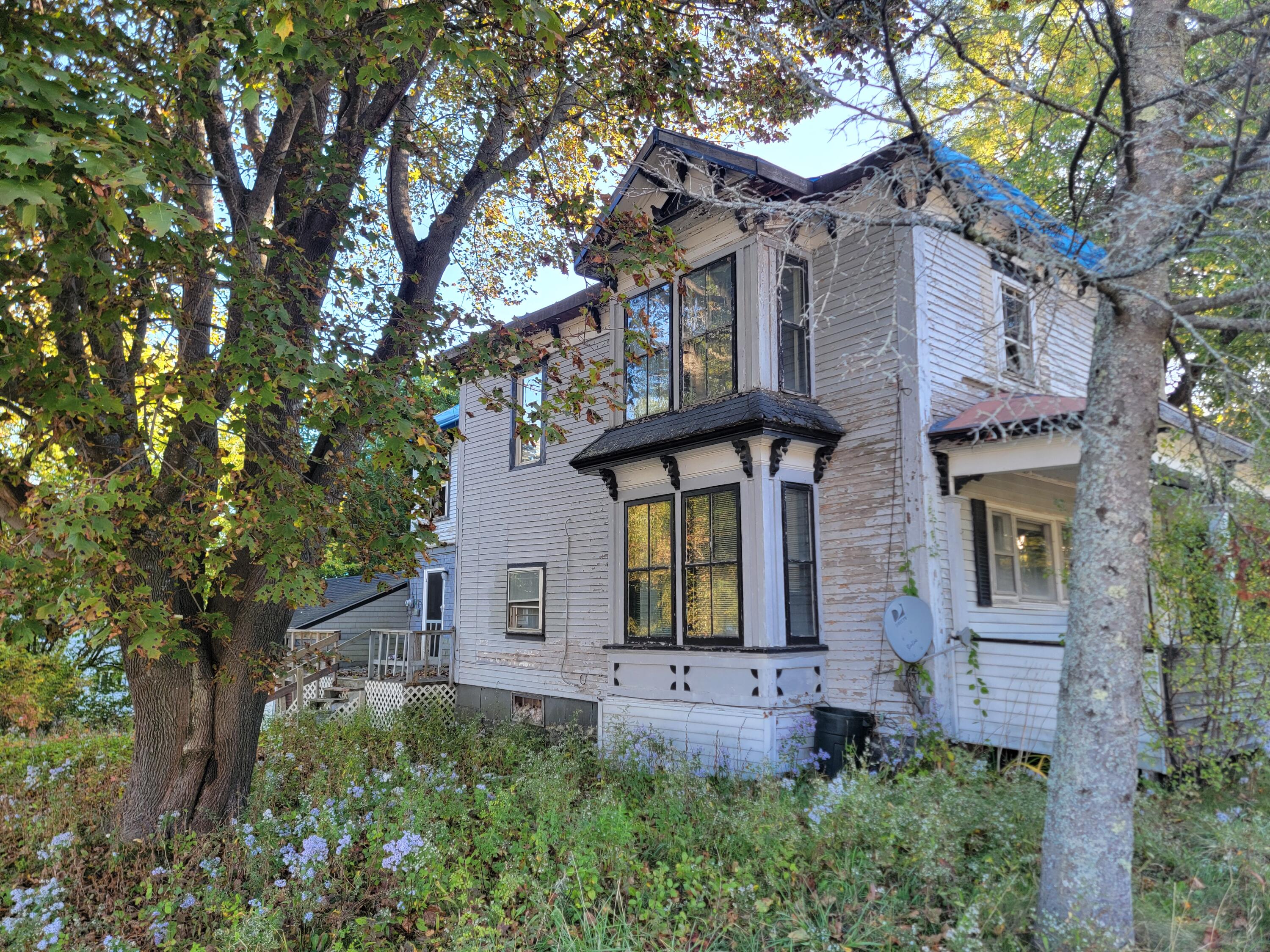 536 Main Street Calais ME 04619