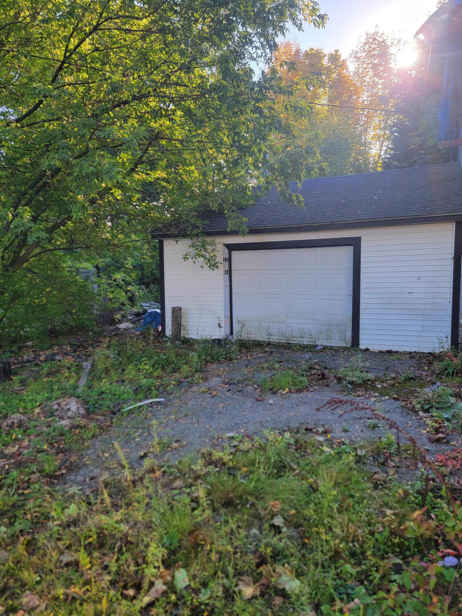 536 Main Street Calais ME 04619