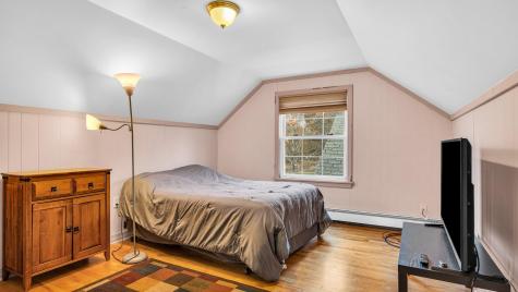 42 Windsor Avenue Augusta ME 04330