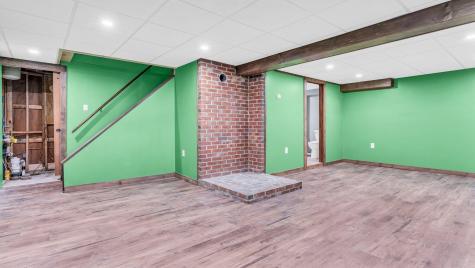 42 Windsor Avenue Augusta ME 04330