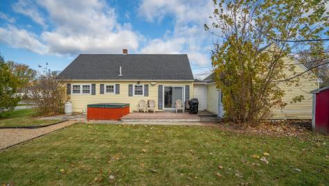 42 Windsor Avenue Augusta ME 04330