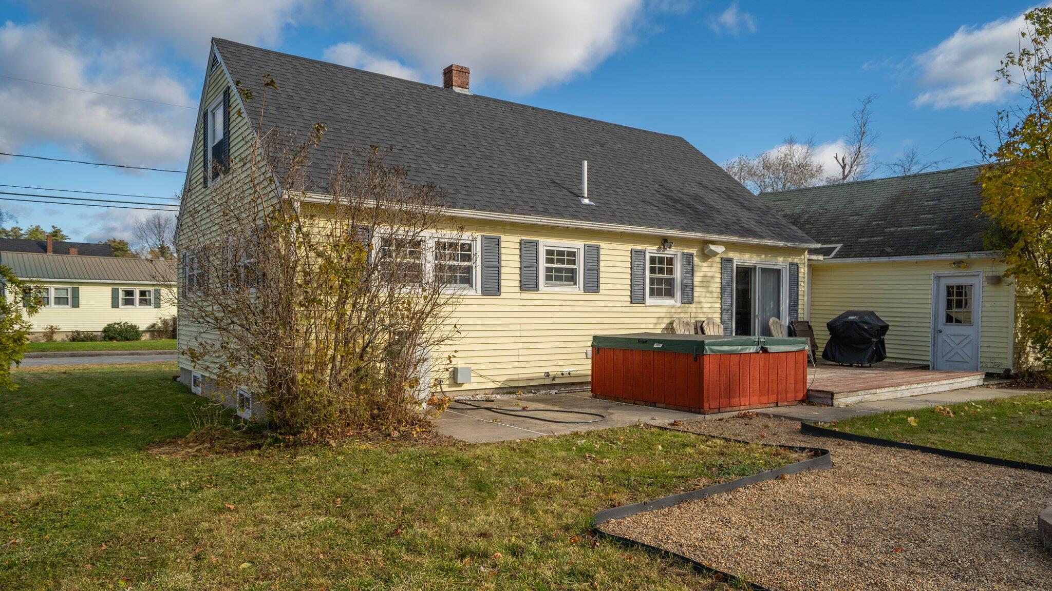 42 Windsor Avenue Augusta ME 04330