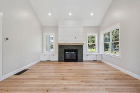 30 Southside Road York ME 03909