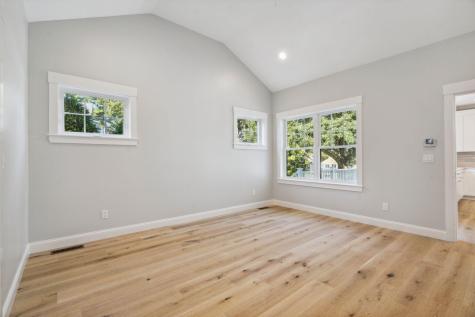 30 Southside Road York ME 03909