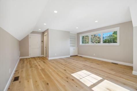 30 Southside Road York ME 03909