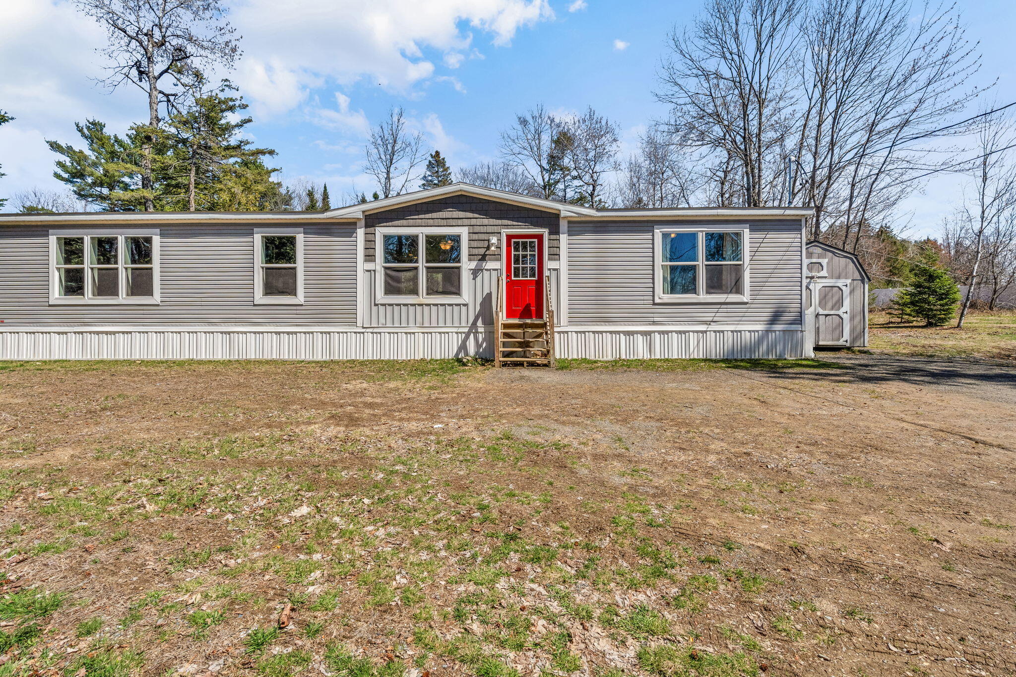 1047 Sunset Avenue Glenburn ME 04401