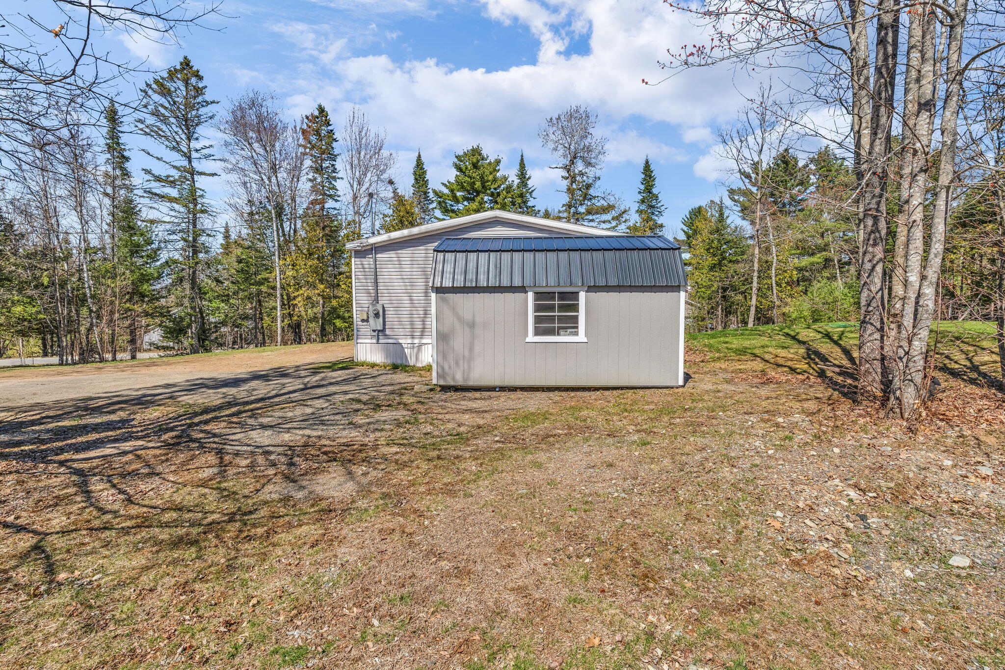 1047 Sunset Avenue Glenburn ME 04401