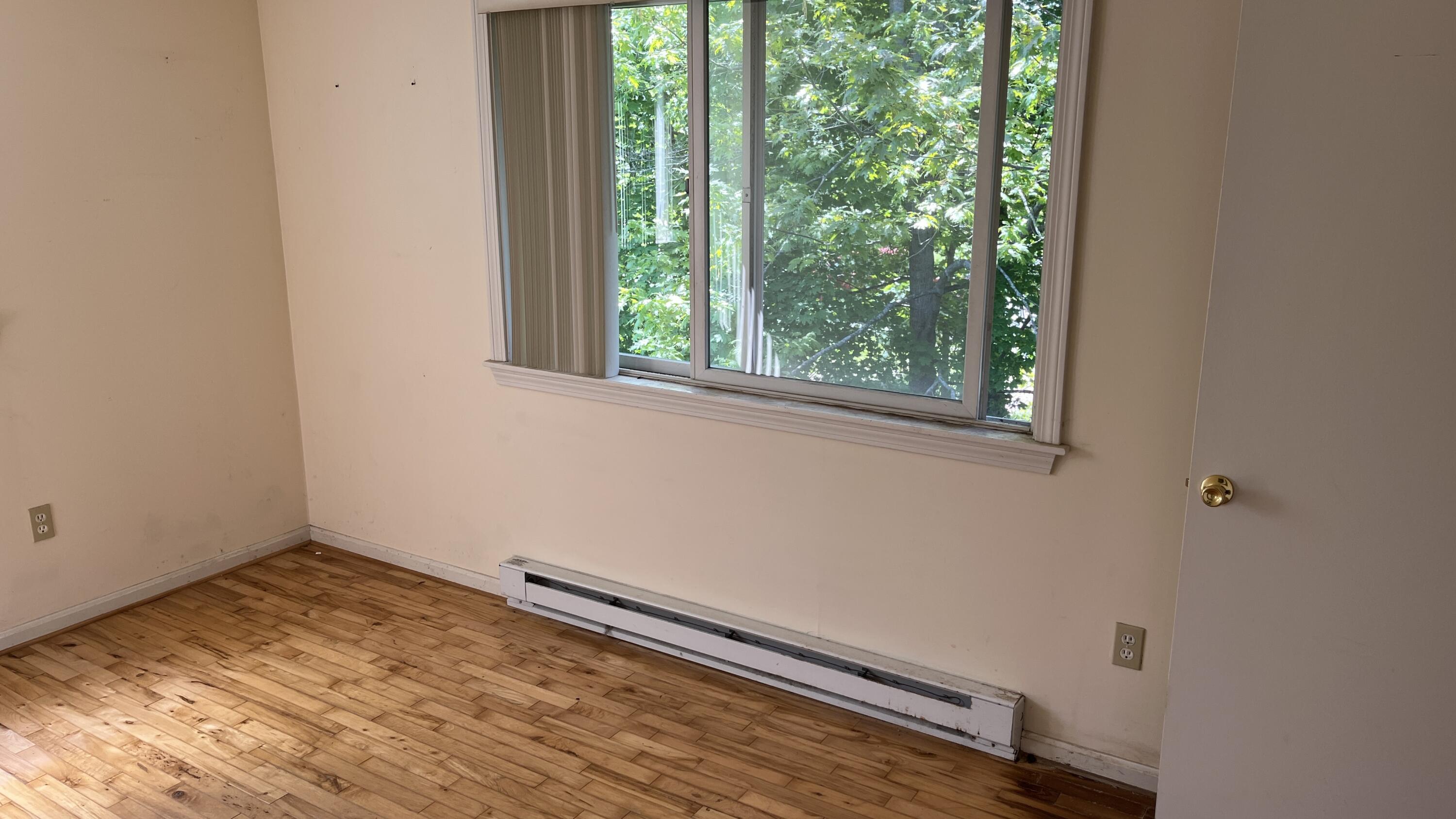 4 Lori Drive Brunswick ME 04011