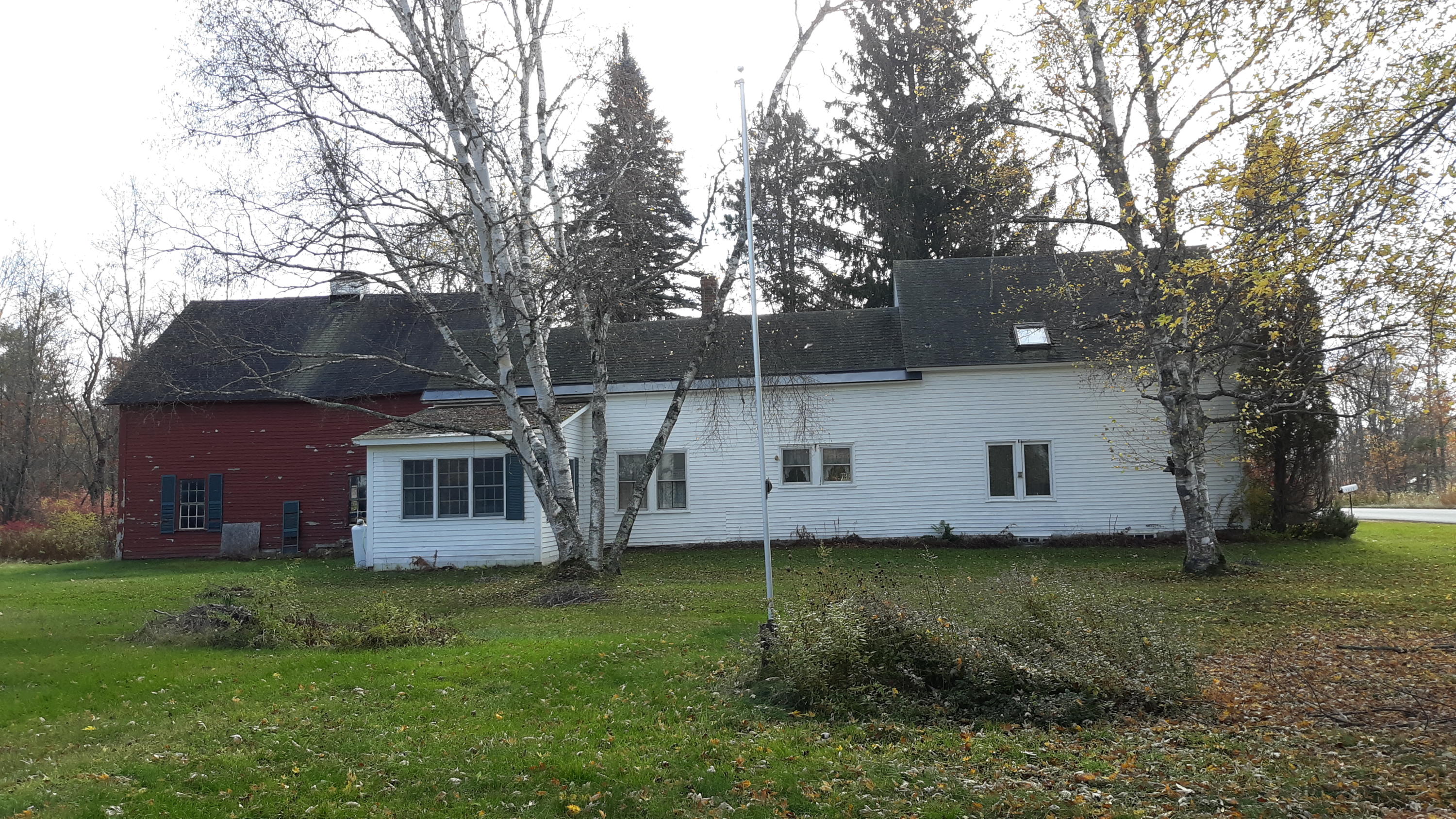 1779 River Road Clinton ME 04927