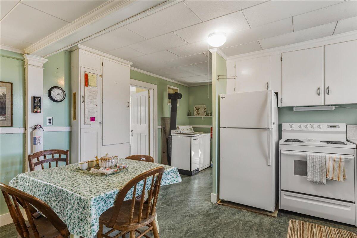 504 Reach Road Sedgwick ME 04673