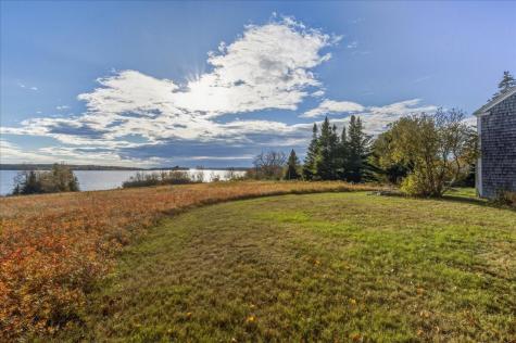 504 Reach Road Sedgwick ME 04673